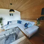 Mondschein Apartman *